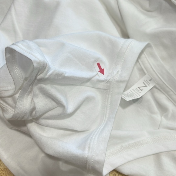 Zella White Muscle Tank Tee Small Top NWOT - Picture 2 of 9